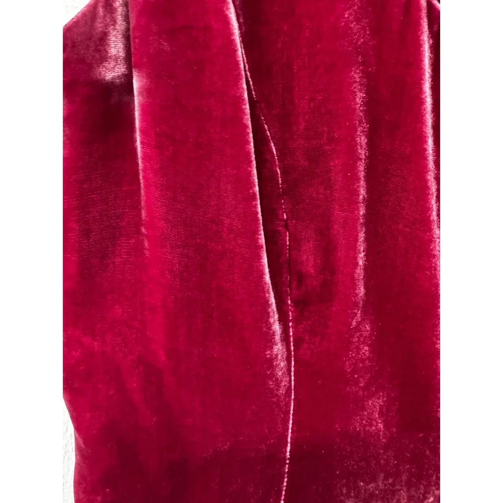 Vintage Albert Nipon Dark Raspberry Velvet 2-Piece Tank & Pencil Skirt Set Sz 8